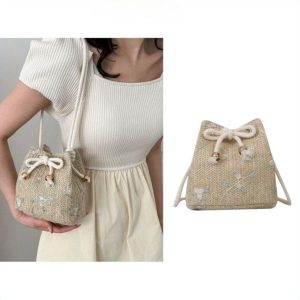 Fashionable Summer Handmade Braided Straw Bag for Women